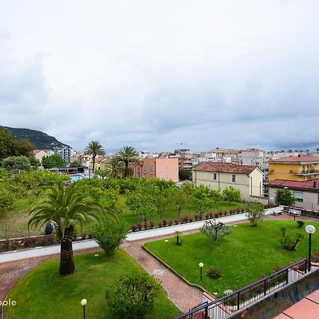 Moresco Apartment Pietra Ligure Zewnętrze zdjęcie